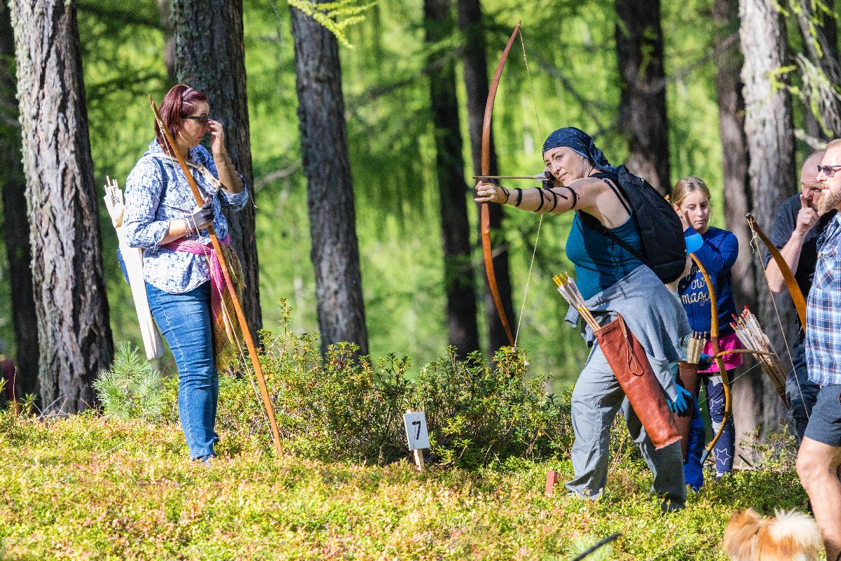 Europäische Meisterschaften im Prähistorischen Bogenschießen im SchnalstalCampionati europei di tiro con larco preistorico nella Val SenalesEuropean Championship for prehistoric archery in the Val Senales valleyarcheoParc Schnalstal29.-30. September 2018